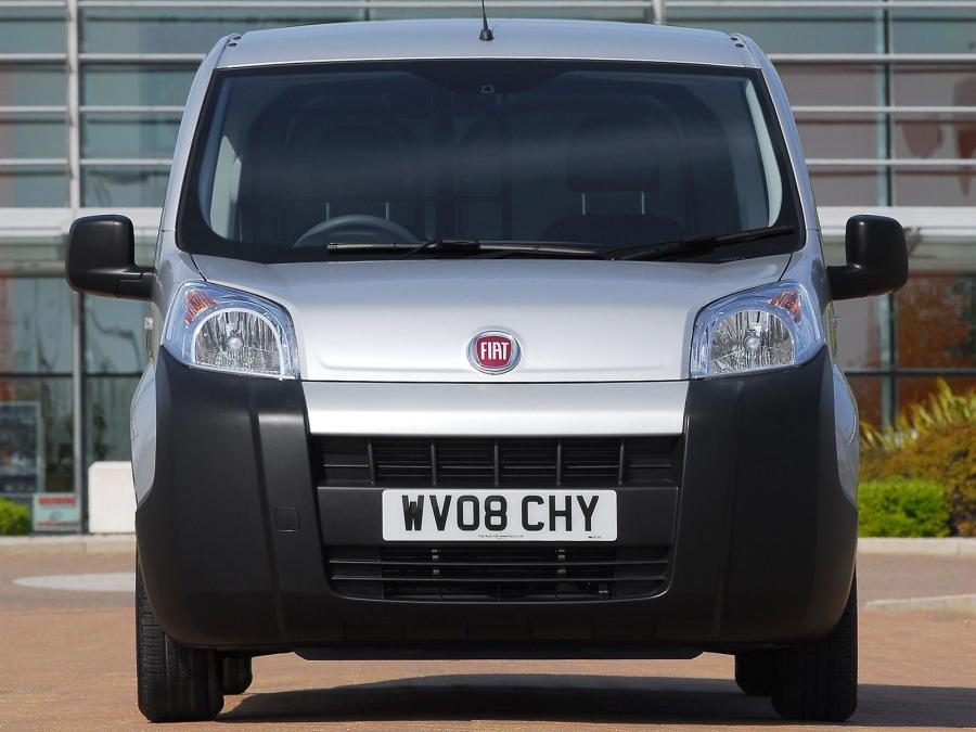  Fiat Fiorino 2008 года  (UK) (фото 7 из 16)